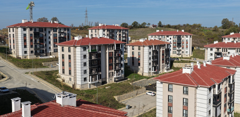 Bakan Kurum’dan Yalova’da yeni konutlarına kavuşan vatandaşlara ilişkin paylaşım