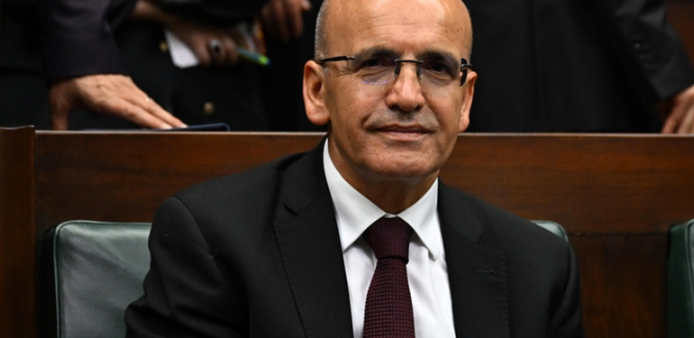 Ekonomide üç olumlu gelişme! Bakan Mehmet Şimşek tek tek açıkladı