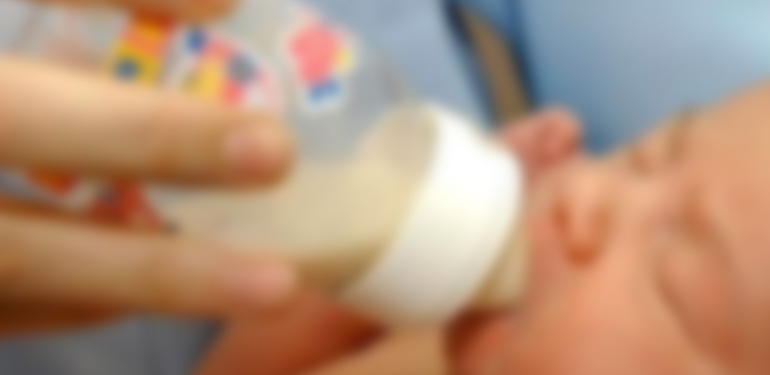 Lactalis bebek mamalarını geri çağırdı