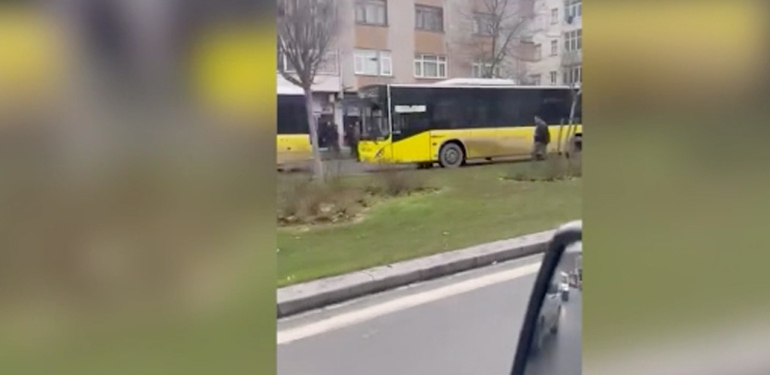 Sancaktepe’de zincirleme kazada 5 kişi yaralandı