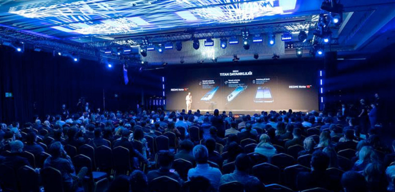 Xiaomi yeni Redmi Note 15 serisini tanıttı dirençli yapısı dikkat çekti