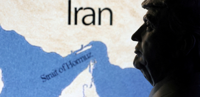 ABD’den Hürmüz Boğazı uyarısı: Gemiler İran sularından uzak durmalı