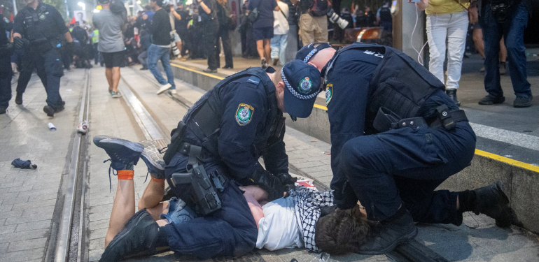 Avustralya’da İsrail Cumhurbaşkanı Herzog protestoları. Polisin müdahalesi sert oldu