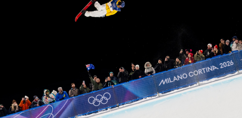 Norveç Kış Olimpiyatları’nda zirveyi bırakmıyor