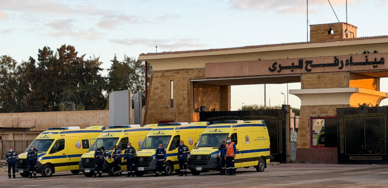 Refah Sınır Kapısı’ndan insani yardım geçişlerine izin verilmiyor