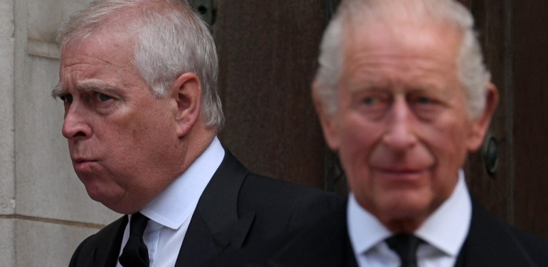 Yaklaşık 400 yıl sonra ilk kez bir kraliyet ailesi üyesi tutuklandı. Andrew neyle suçlanıyor?