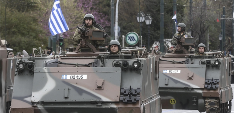 Yunan albay Çin casusu çıktı